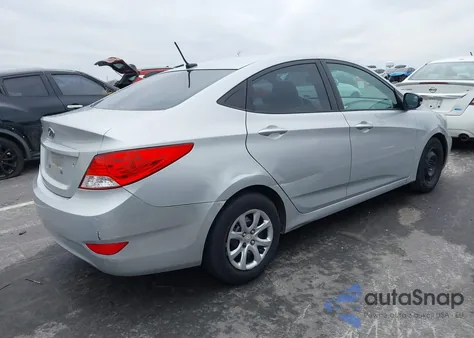 2013 Hyundai Accent Gls z USA, uszkodzony, nr VIN KMHCT4AE9DU555318